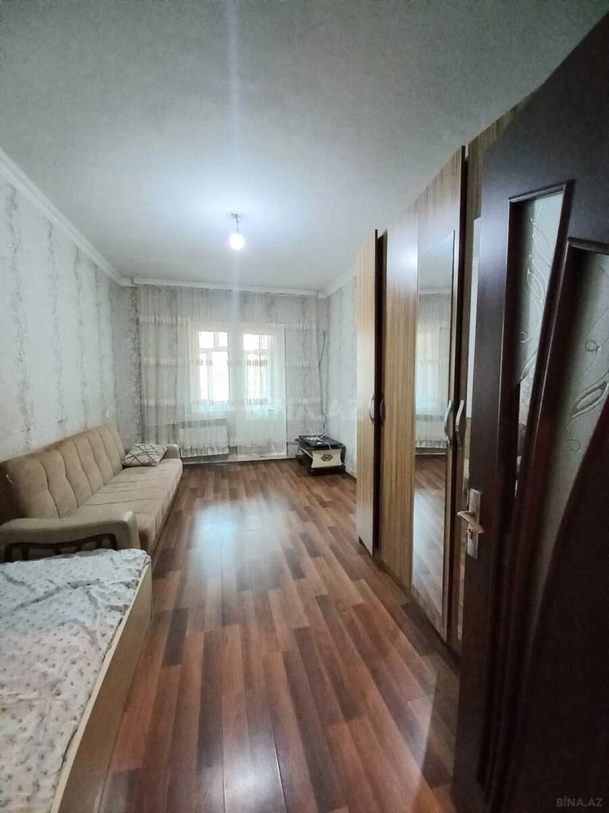 Satılır 2 otaqlı mənzil 45 m²