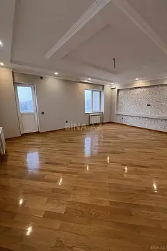 Satılır 3 otaqlı mənzil 133 m²