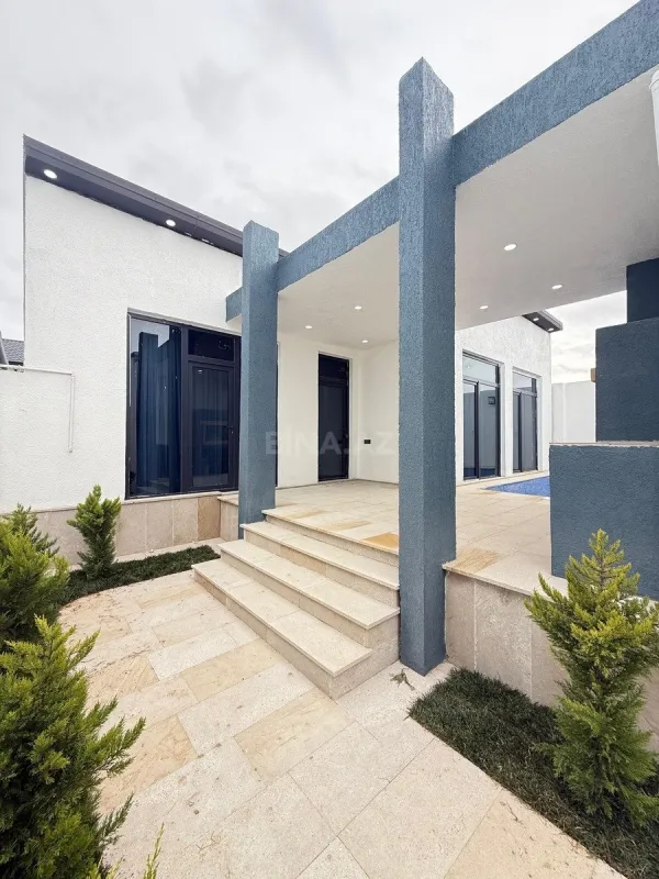 Satılır 4 otaqlı həyət evi 125 m²
