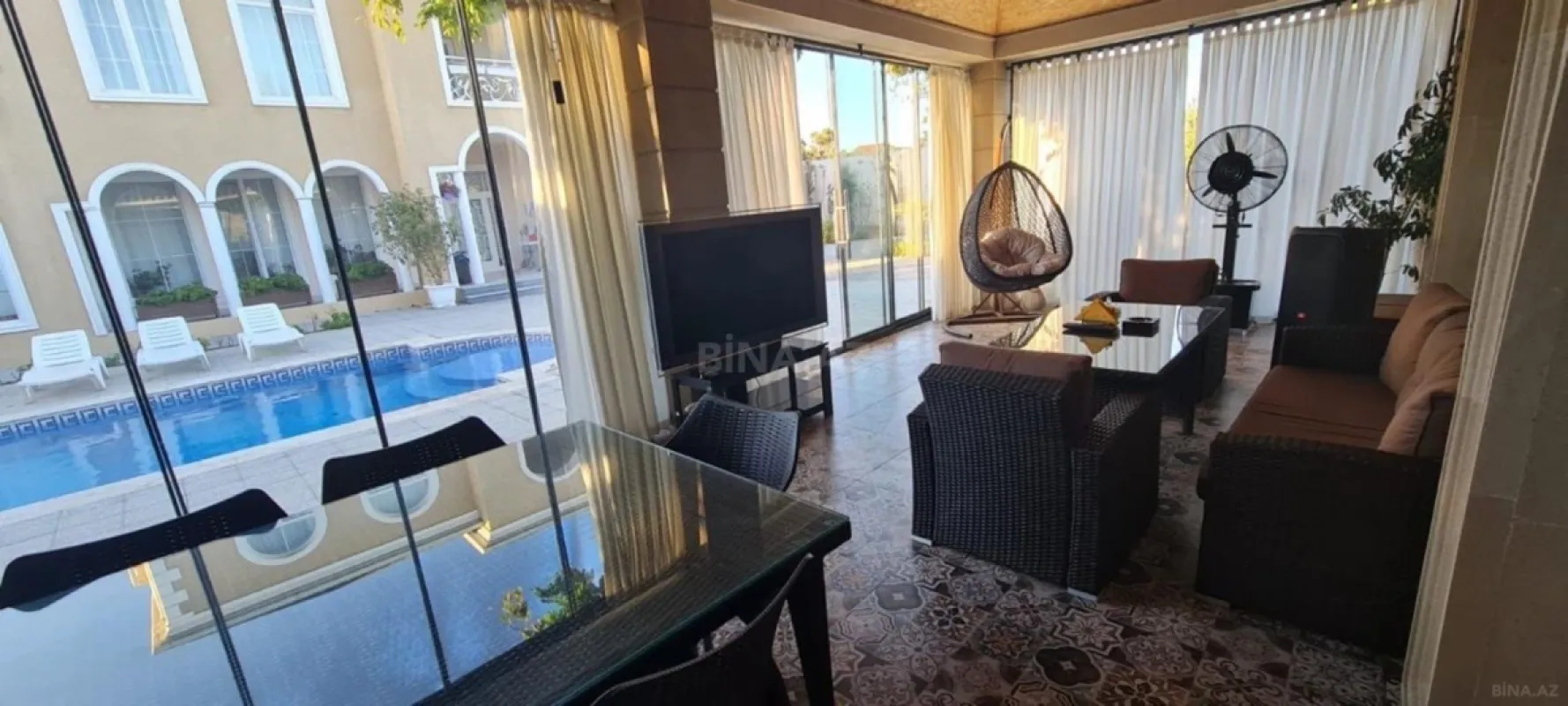 Kirayə verilir 5 otaqlı həyət evi 400 m²