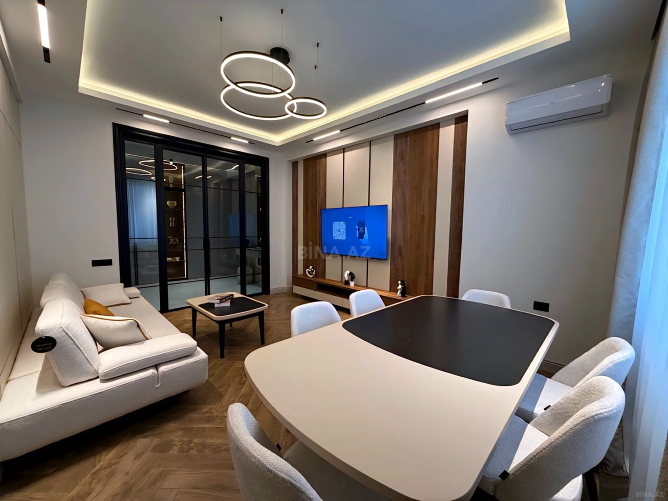 Satılır 2 otaqlı mənzil 86 m²