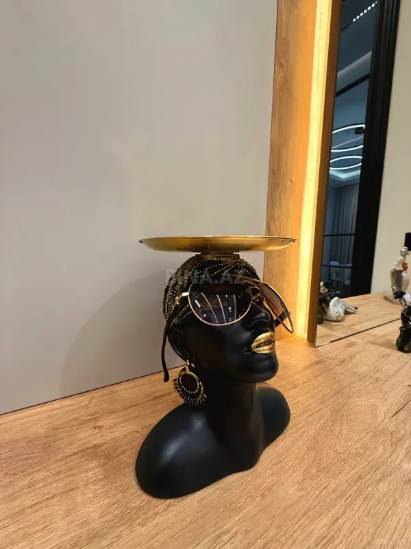 Satılır 2 otaqlı mənzil 86 m²