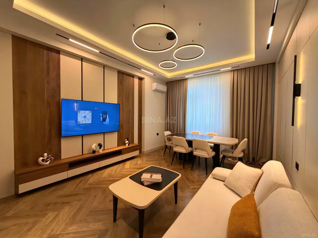 Satılır 2 otaqlı mənzil 86 m²