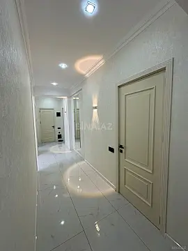 Satılır 3 otaqlı mənzil 122 m²