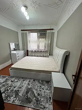 Satılır 3 otaqlı mənzil 60 m²