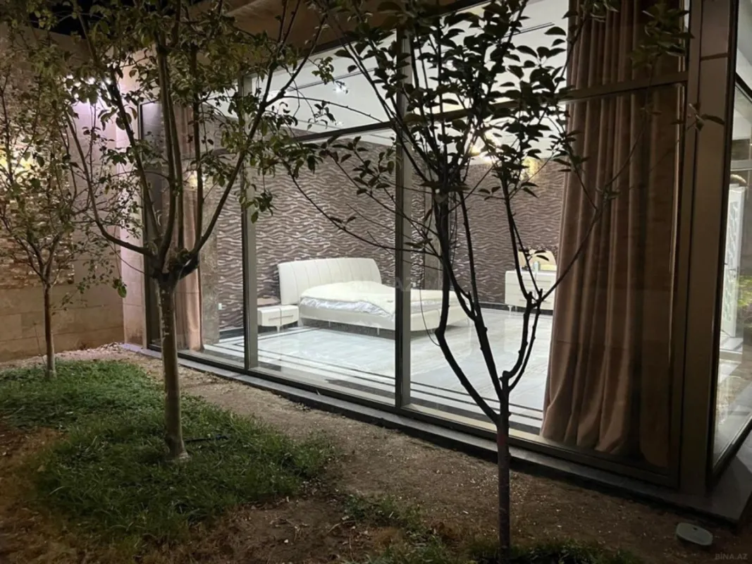 Kirayə verilir 5 otaqlı həyət evi 520 m²