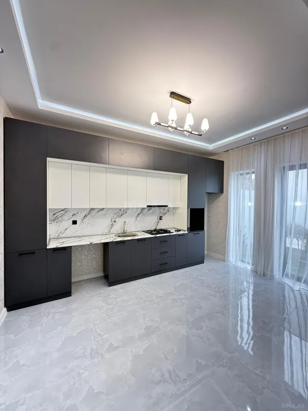Satılır 4 otaqlı həyət evi 160 m²
