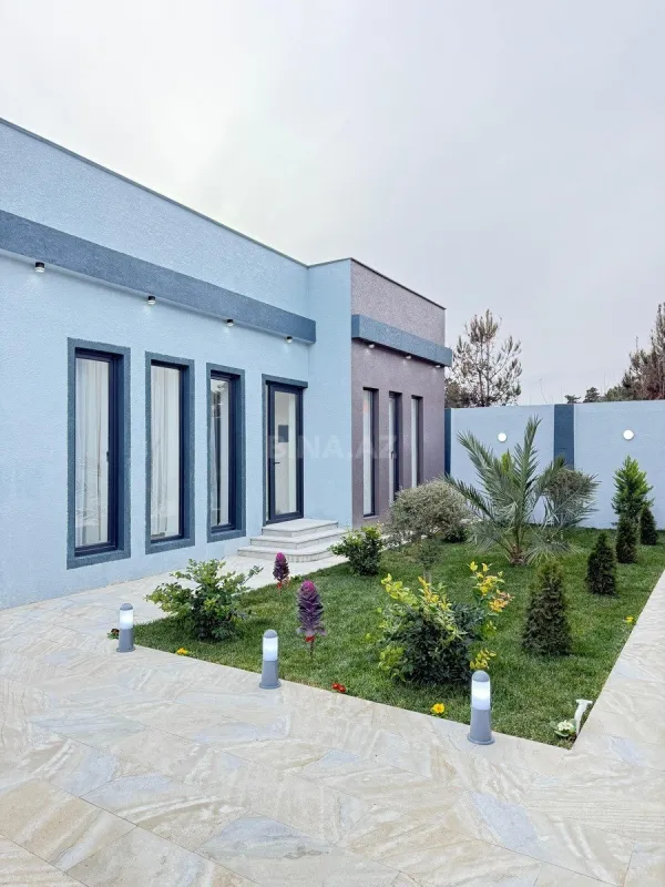 Satılır 4 otaqlı həyət evi 160 m²