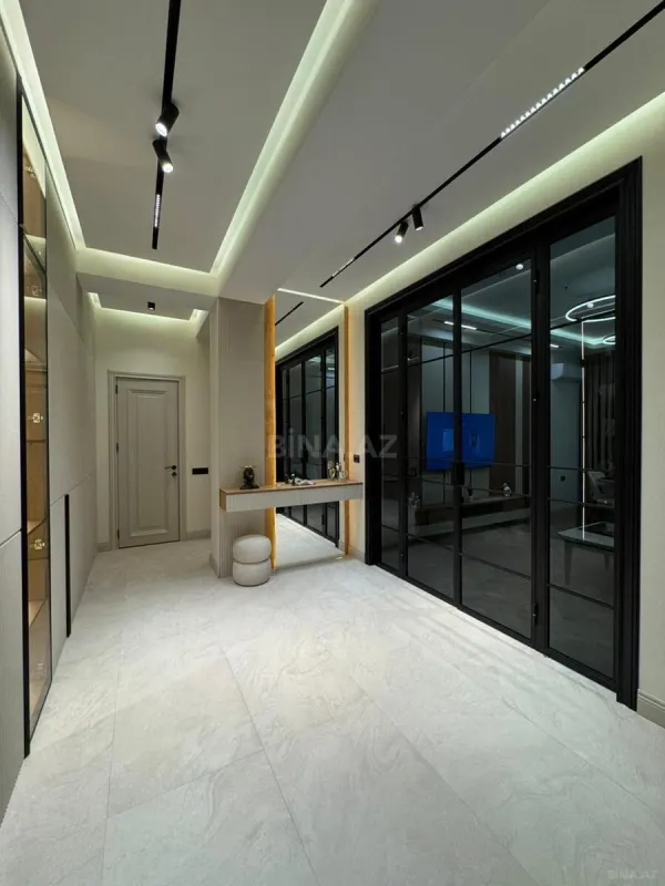 Satılır 2 otaqlı mənzil 86 m²