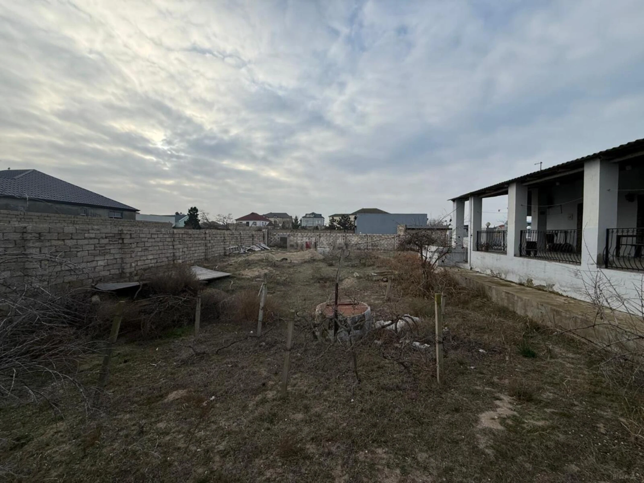 Satılır torpaq sahəsi 12 m²