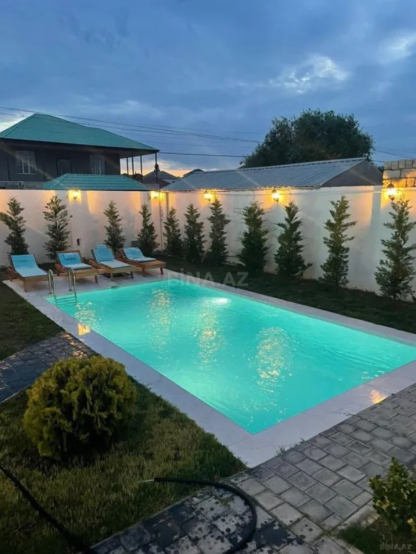 Kirayə verilir 5 otaqlı həyət evi 340 m²