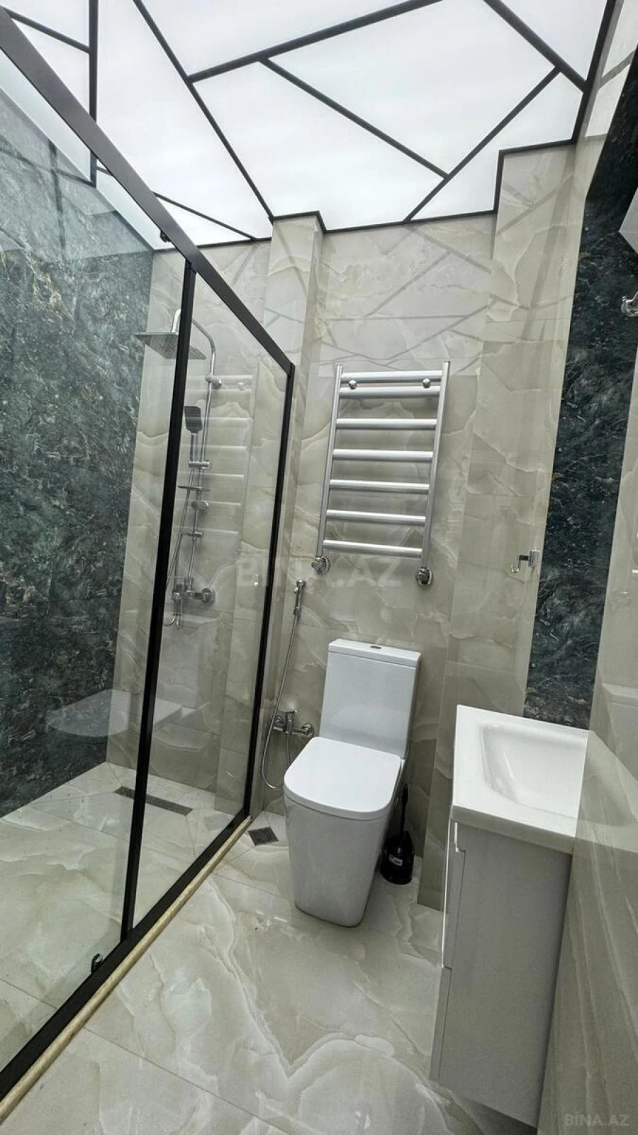 Kirayə verilir 2 otaqlı mənzil 55 m²