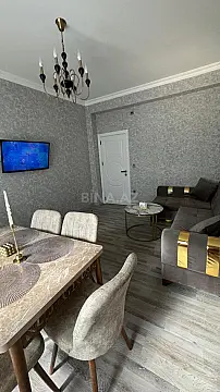 Kirayə verilir 2 otaqlı mənzil 55 m²