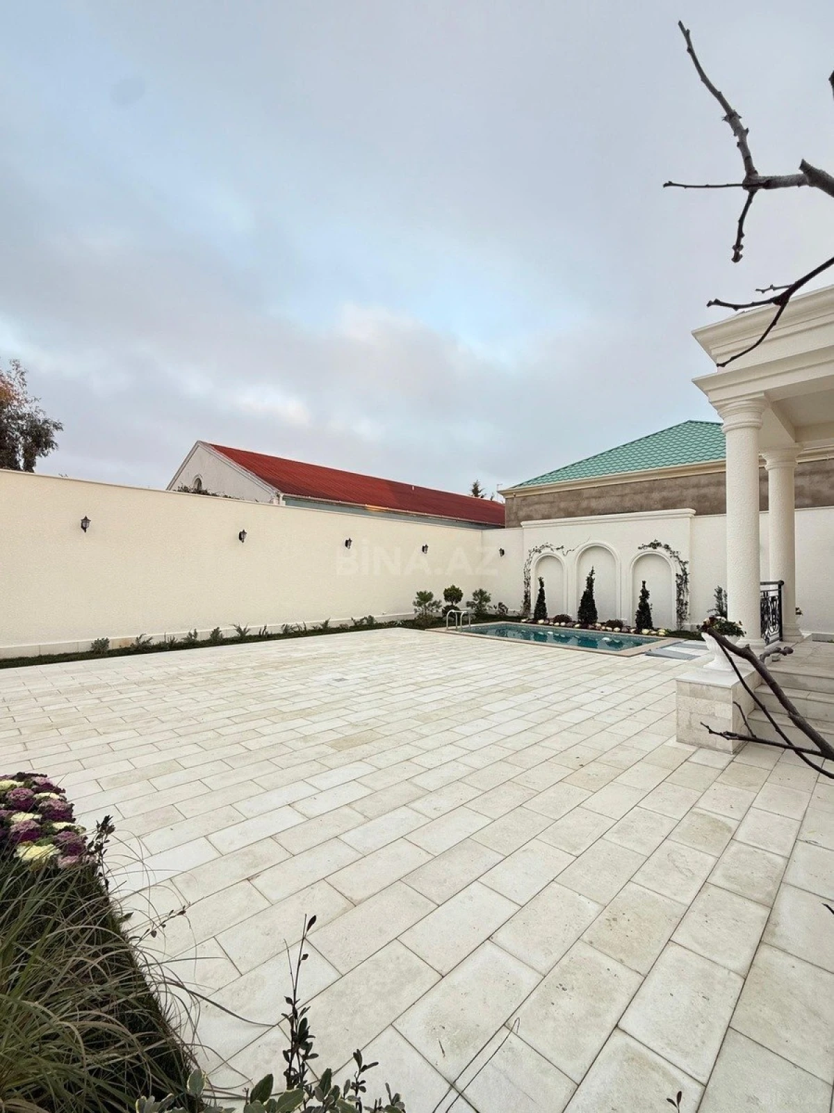 Satılır 4 otaqlı həyət evi 130 m²