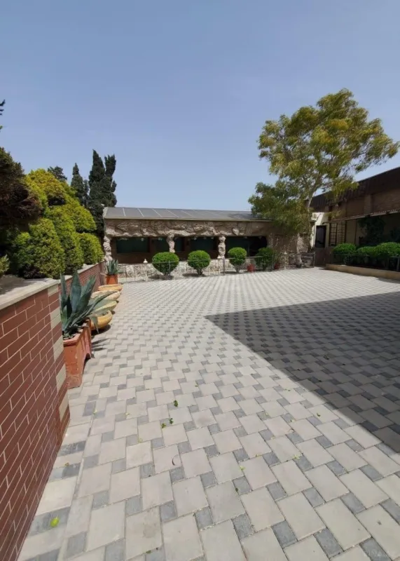 Kirayə verilir 5 otaqlı həyət evi 500 m²