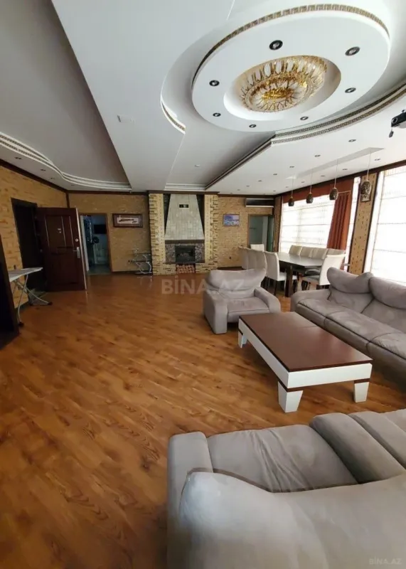 Kirayə verilir 5 otaqlı həyət evi 500 m²