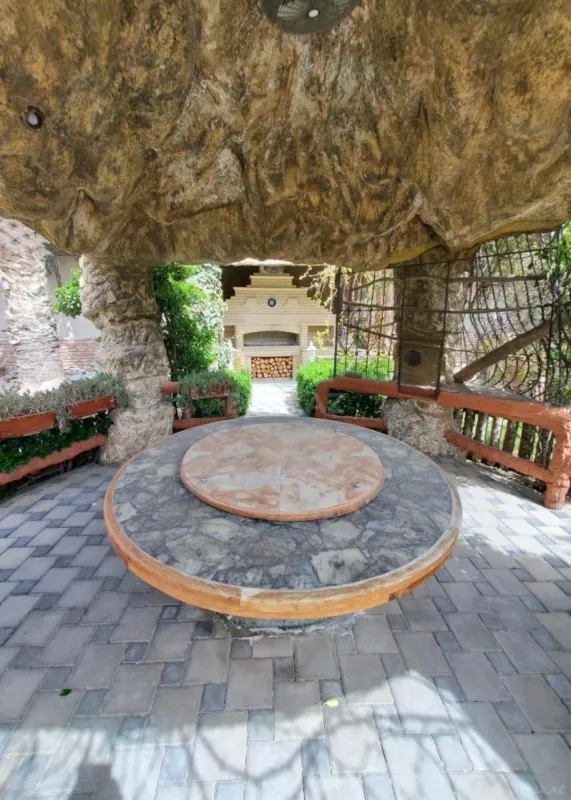 Kirayə verilir 5 otaqlı həyət evi 500 m²