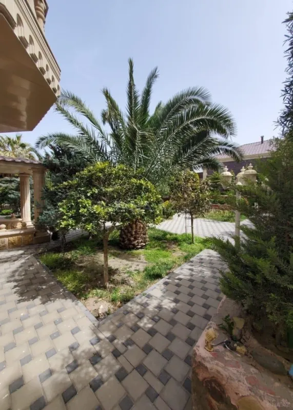 Kirayə verilir 5 otaqlı həyət evi 500 m²