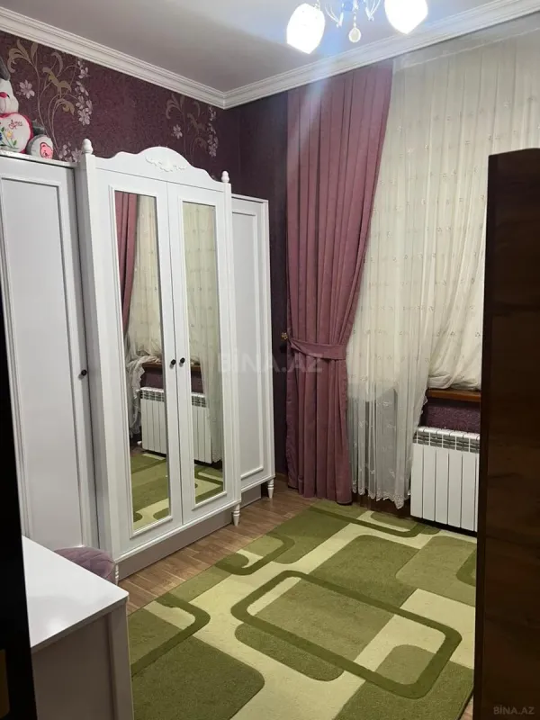 Satılır 4 otaqlı həyət evi 230 m²
