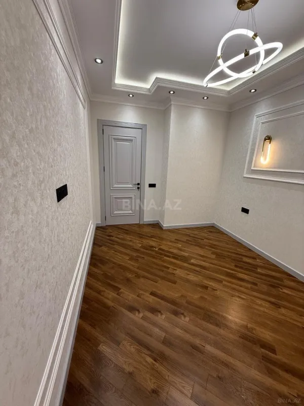 Satılır 2 otaqlı mənzil 87 m²