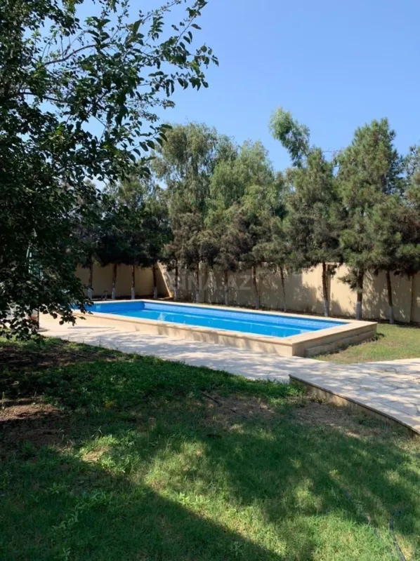 Kirayə verilir 4 otaqlı həyət evi 380 m²