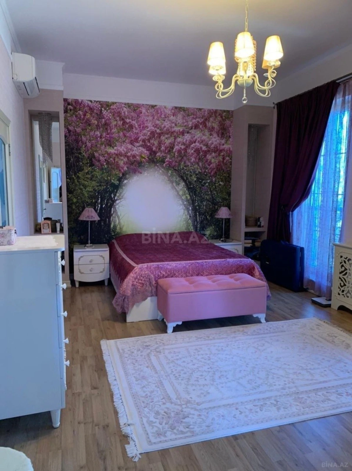 Kirayə verilir 4 otaqlı həyət evi 380 m²