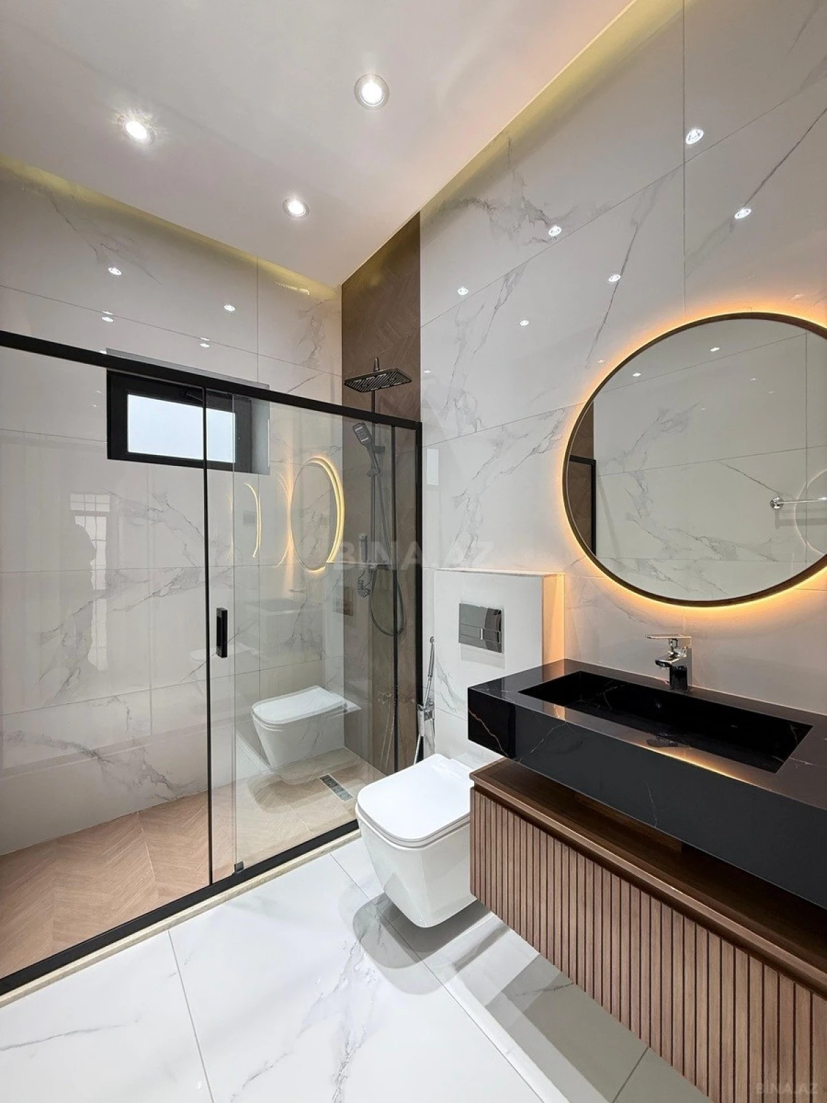 Satılır 4 otaqlı həyət evi 160 m²