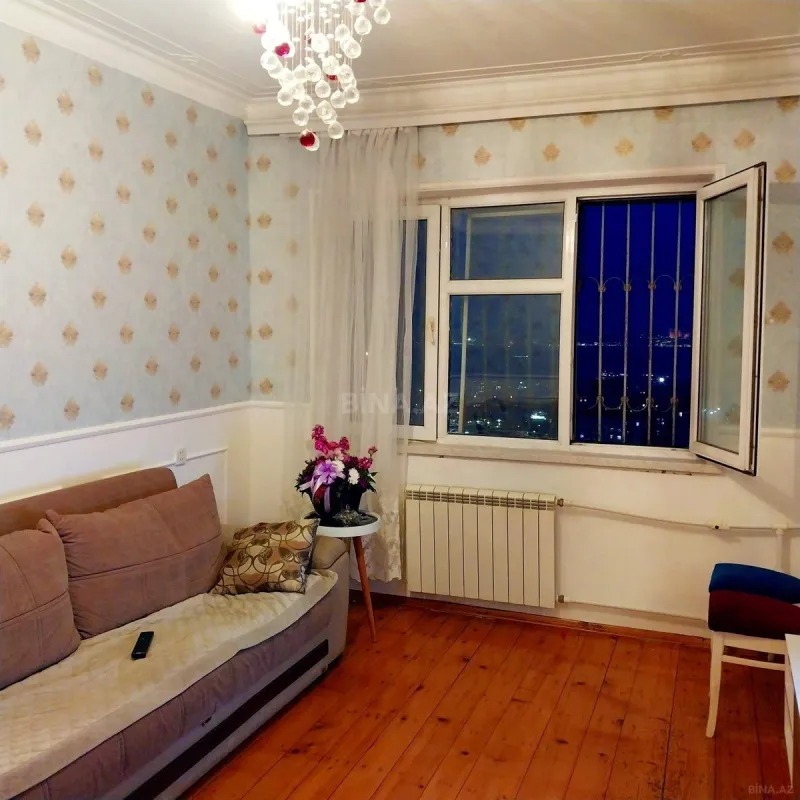 Satılır 3 otaqlı mənzil 85 m²