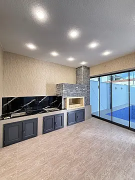 Satılır 4 otaqlı həyət evi 160 m²