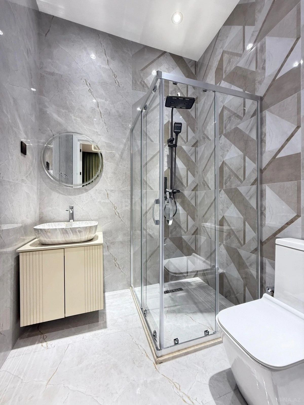 Satılır 4 otaqlı həyət evi 160 m²