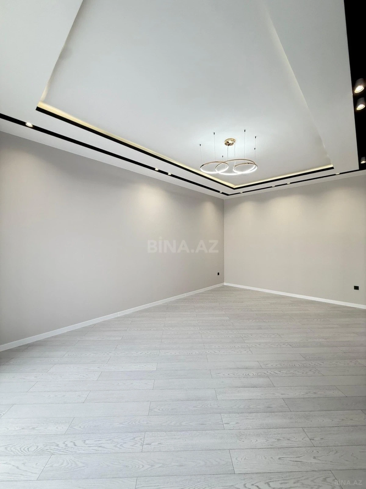 Satılır 4 otaqlı həyət evi 160 m²