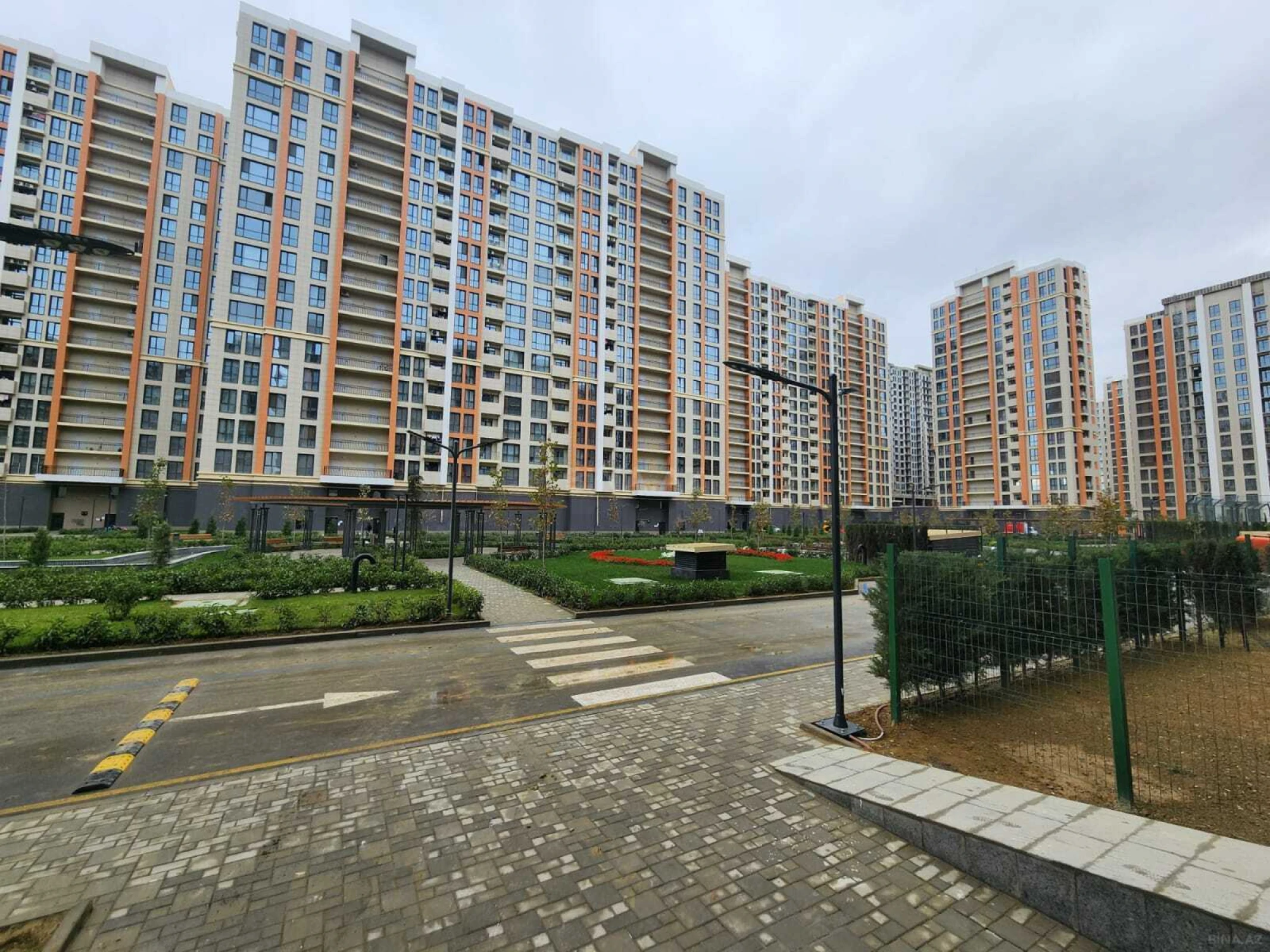 Satılır 3 otaqlı mənzil 72 m²