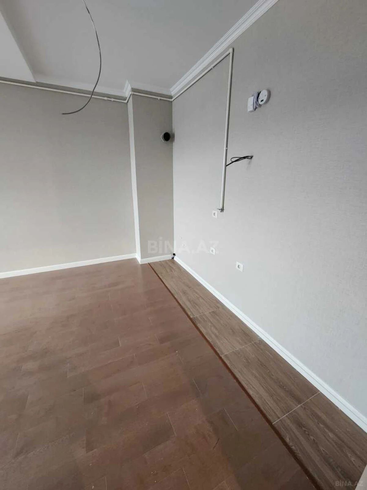 Satılır 3 otaqlı mənzil 72 m²