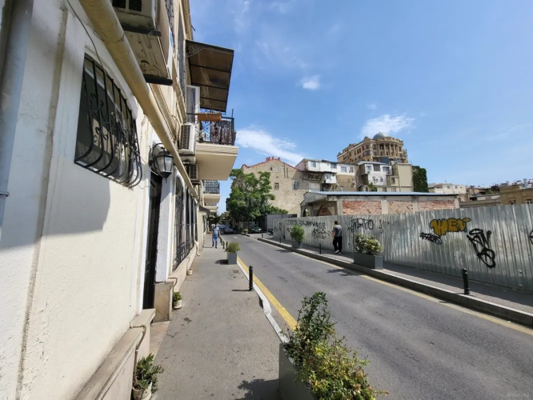 Satılır obyekt 15 m²