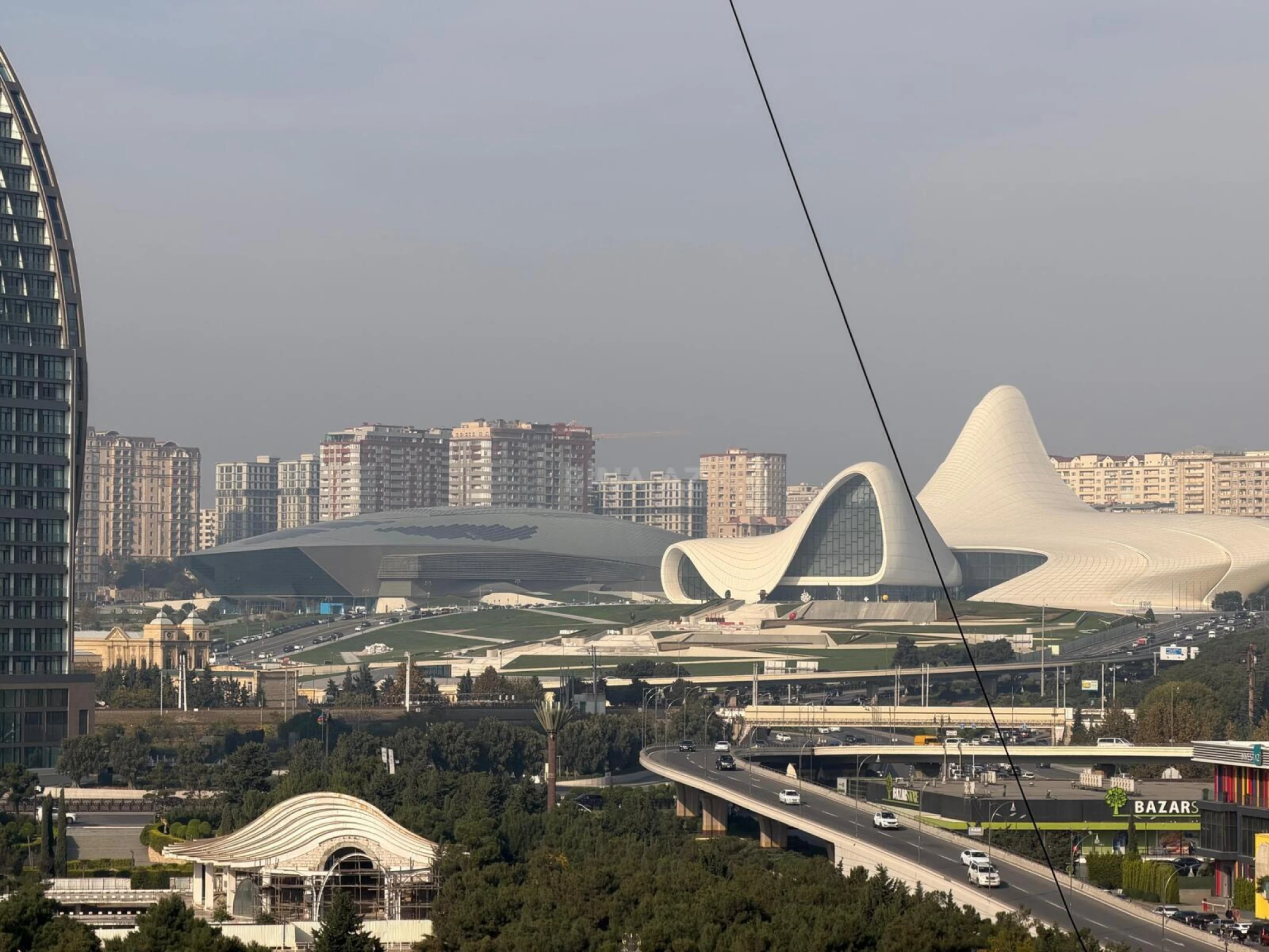 Satılır 4 otaqlı mənzil 167 m²