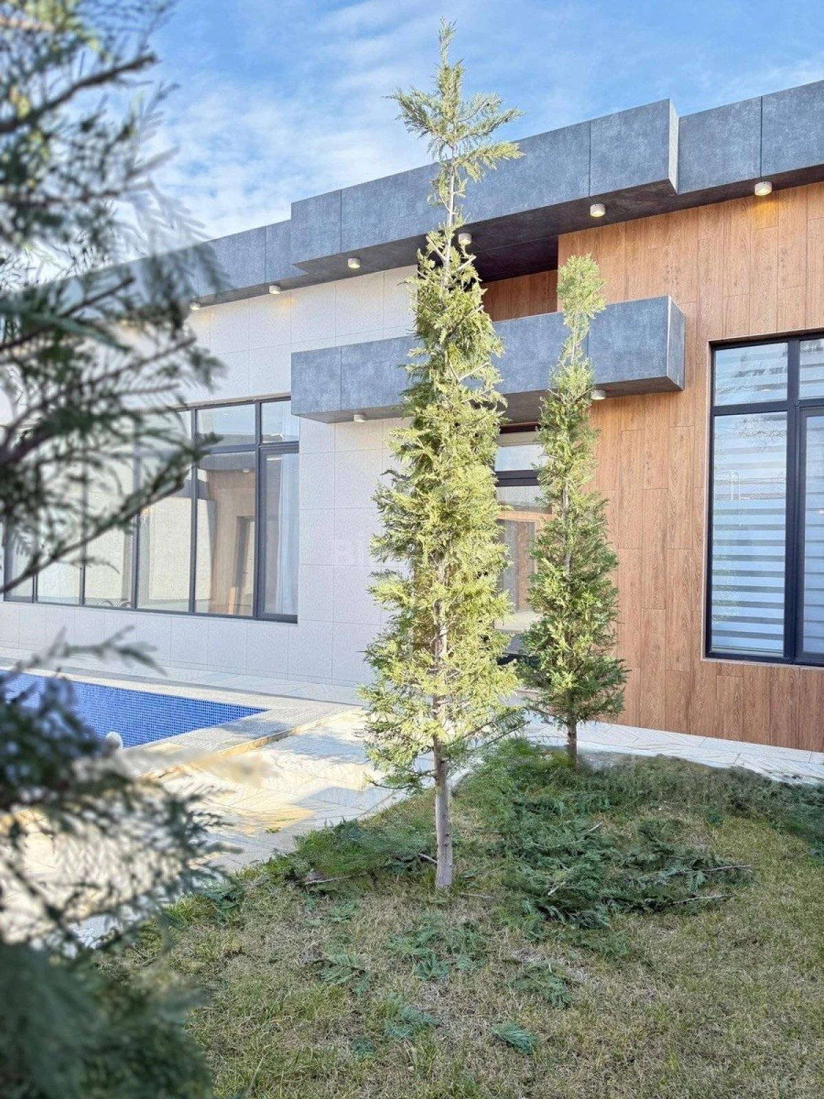 Satılır 4 otaqlı həyət evi 150 m²