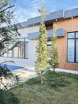 Satılır 4 otaqlı həyət evi 150 m²