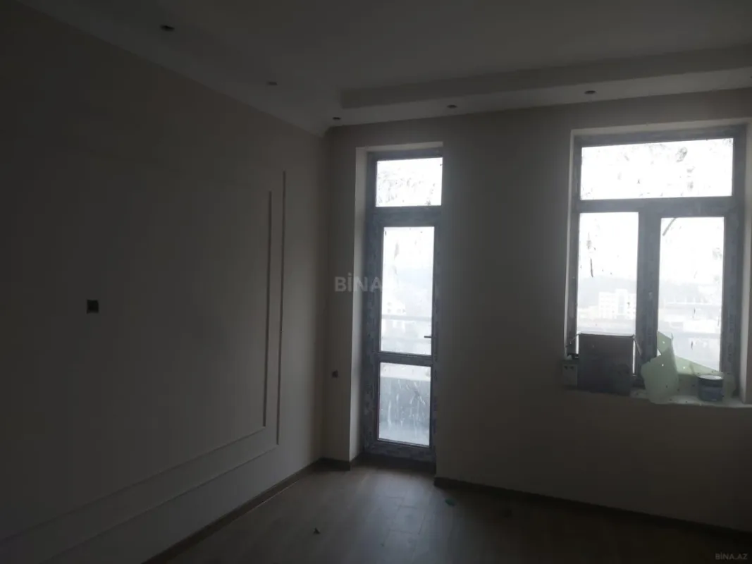 Satılır 3 otaqlı mənzil 96 m²