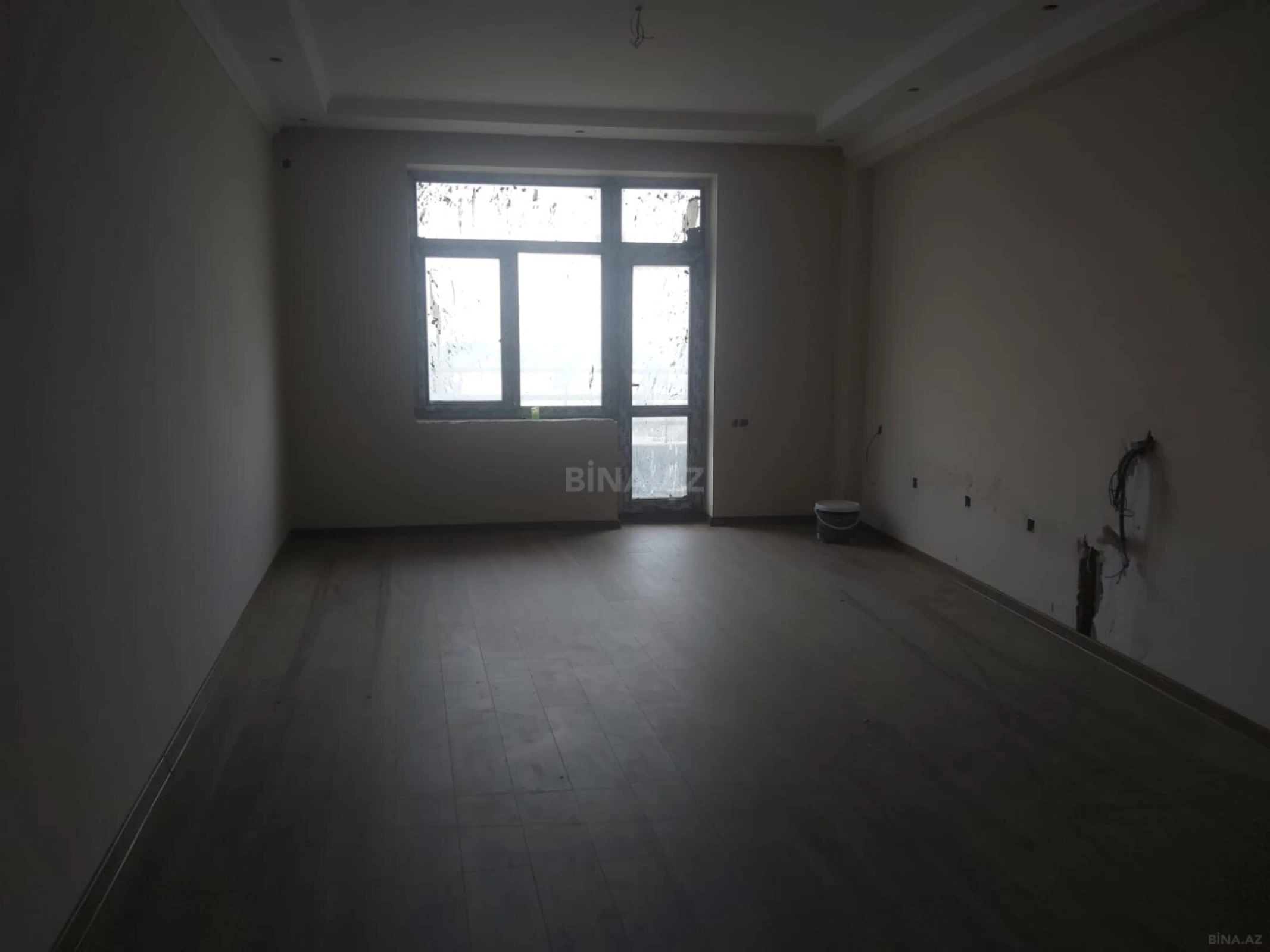 Satılır 3 otaqlı mənzil 96 m²