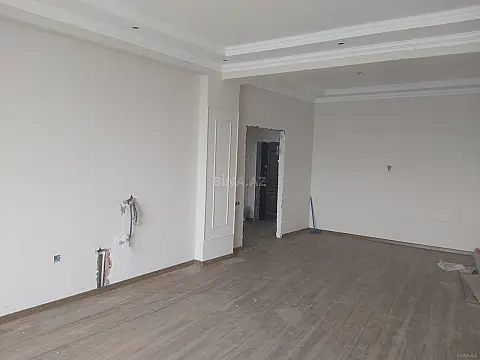 Satılır 3 otaqlı mənzil 96 m²