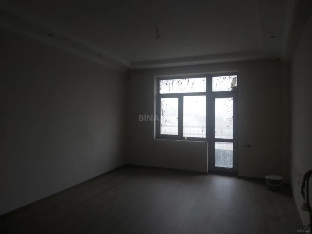 Satılır 3 otaqlı mənzil 96 m²