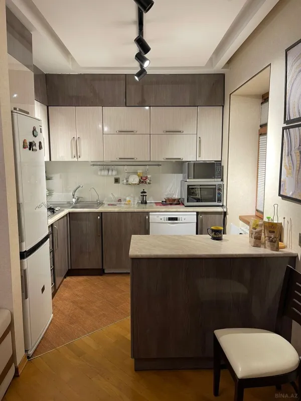 Satılır 3 otaqlı mənzil 75 m²