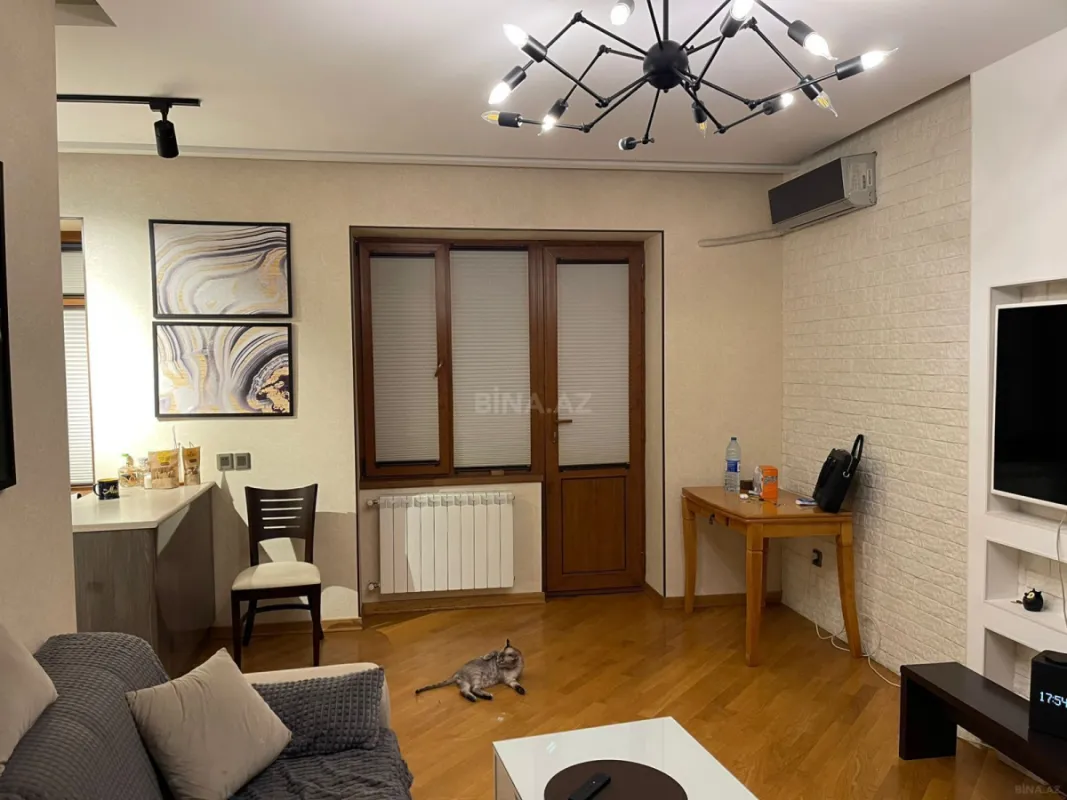 Satılır 3 otaqlı mənzil 75 m²