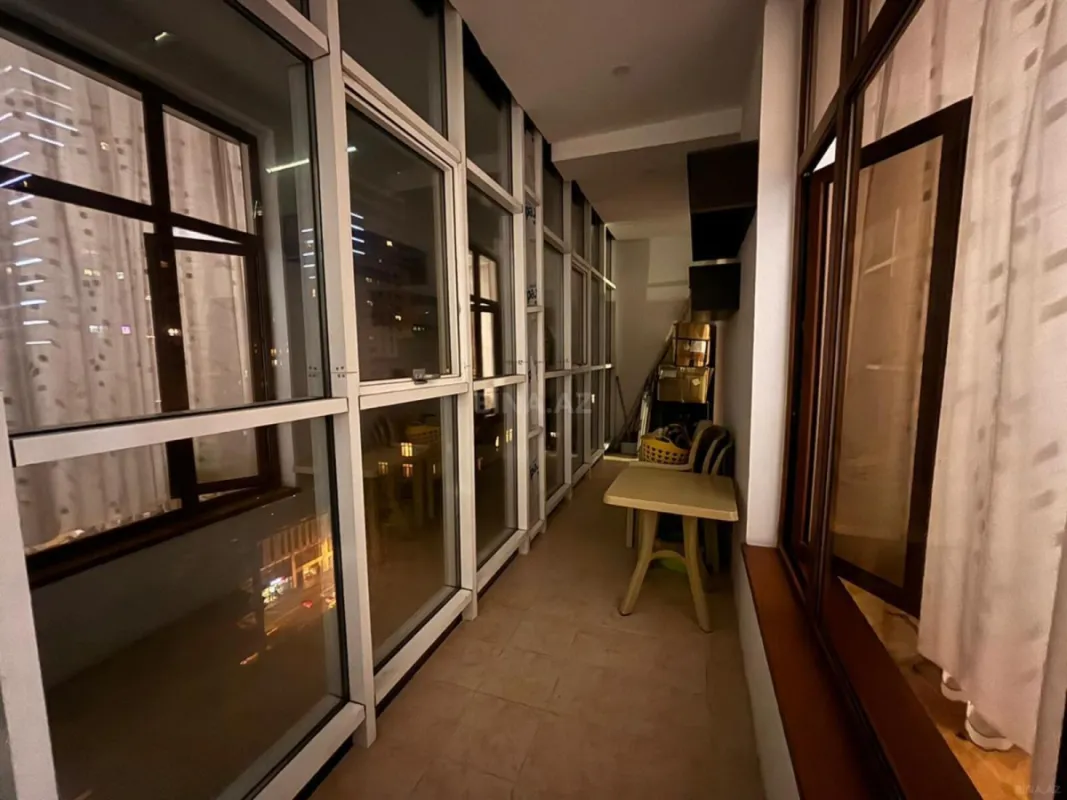 Kirayə verilir 2 otaqlı mənzil 100 m²