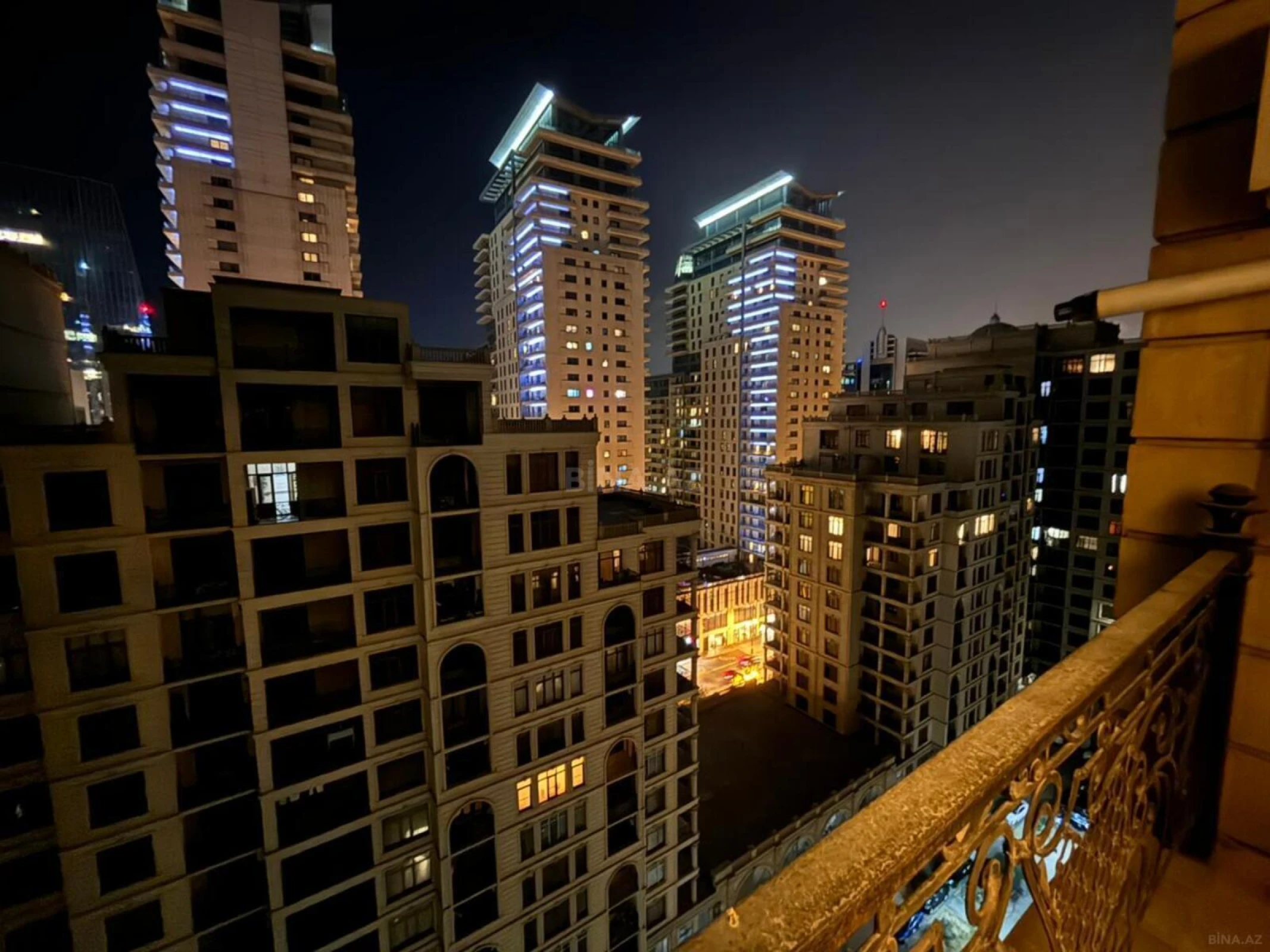 Kirayə verilir 2 otaqlı mənzil 100 m²