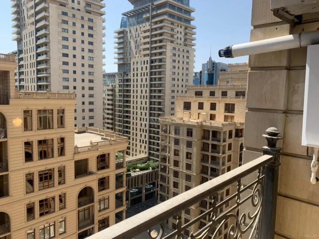 Kirayə verilir 2 otaqlı mənzil 100 m²