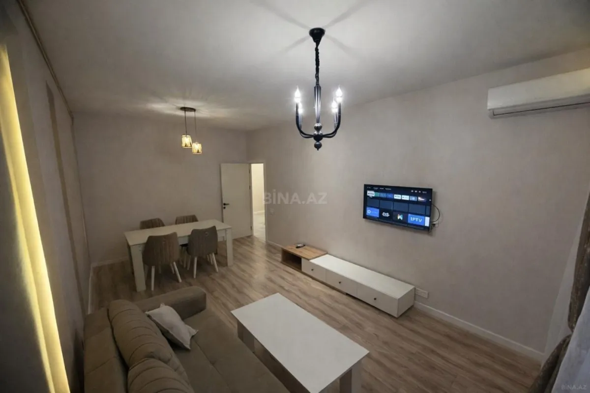 Satılır 2 otaqlı mənzil 70 m²