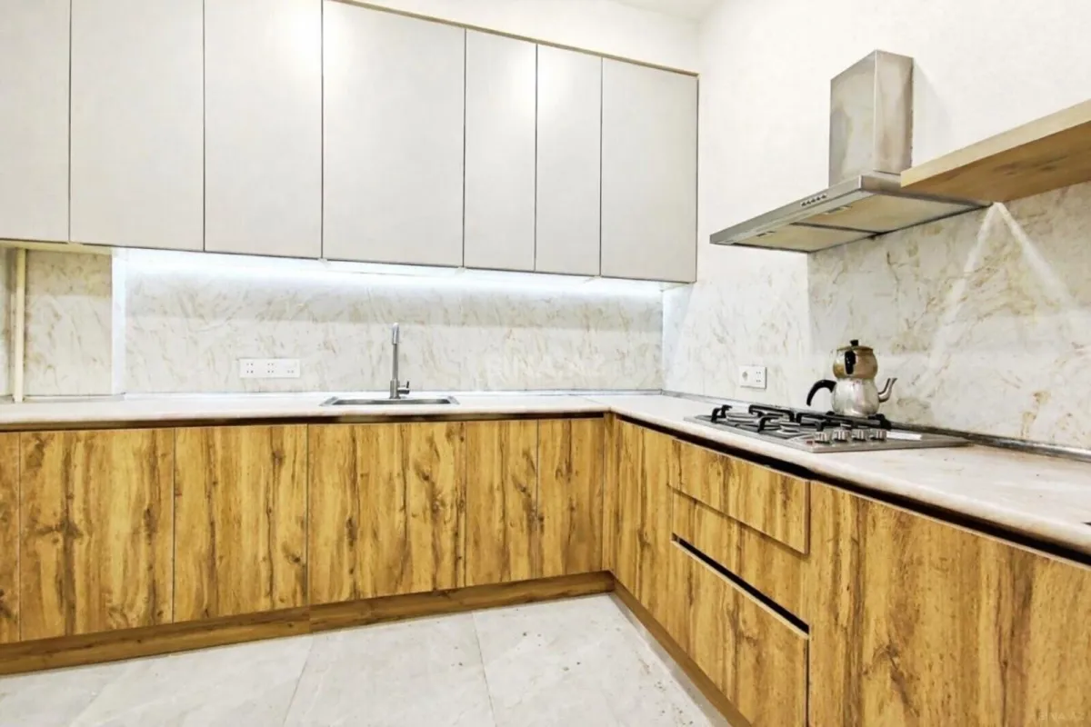 Satılır 2 otaqlı mənzil 70 m²