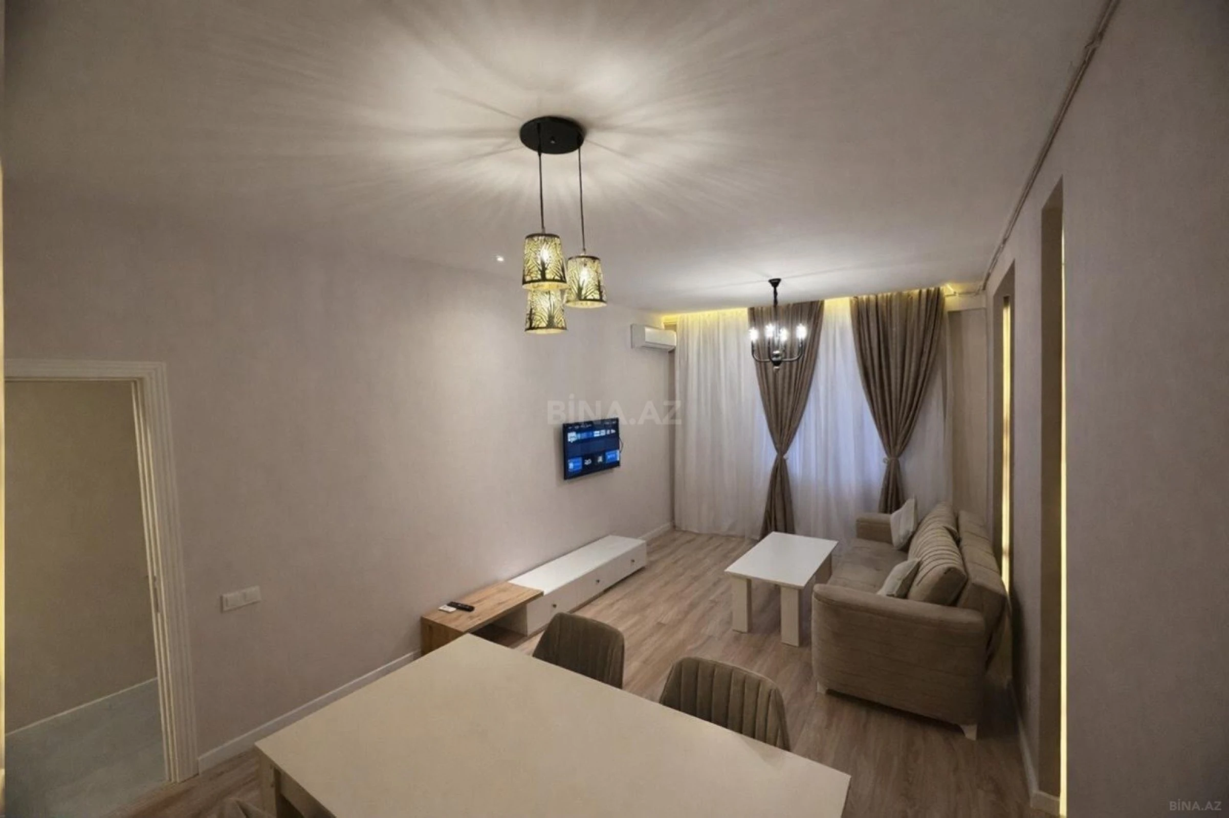 Satılır 2 otaqlı mənzil 70 m²