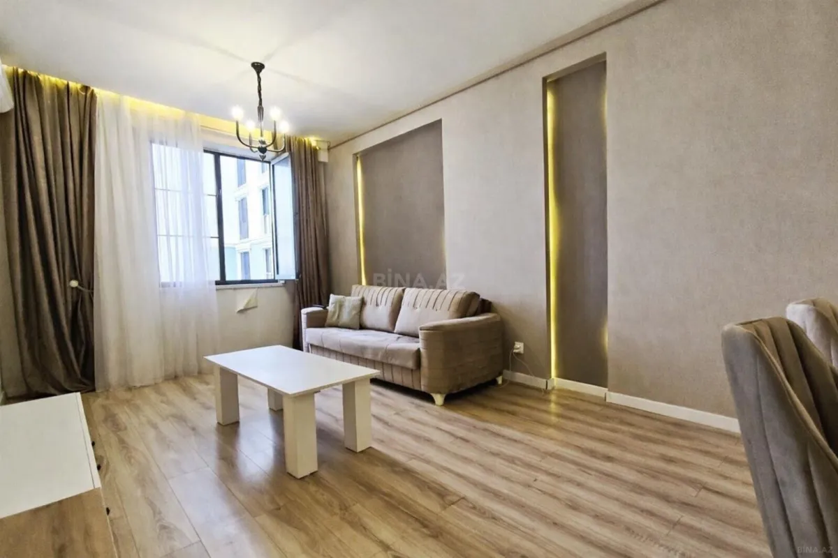 Satılır 2 otaqlı mənzil 70 m²